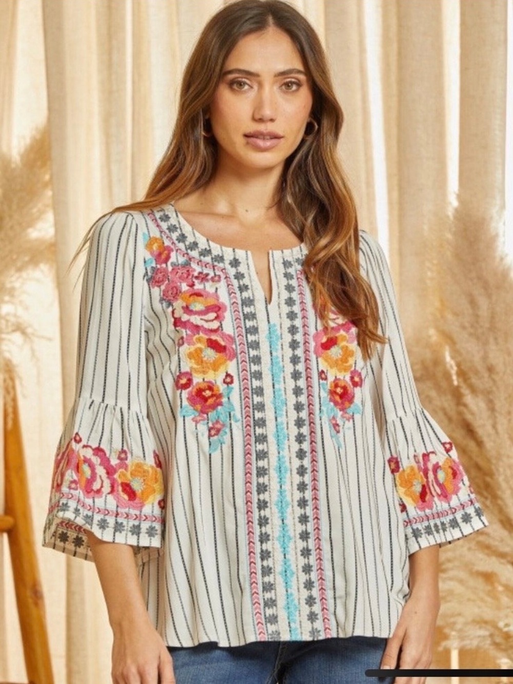 Savanna Jane Embroidered Top Size: